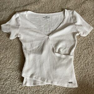 Hollister Cream Ribbed Short Sleeve Top